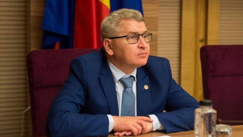 Două ministere, desființate! Propunerea PNL aruncă în aer politica