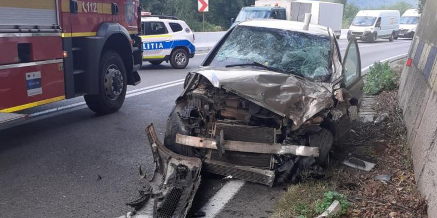 Accident rutier, astăzi, pe DN1 E60, în zona comunei Ciucea