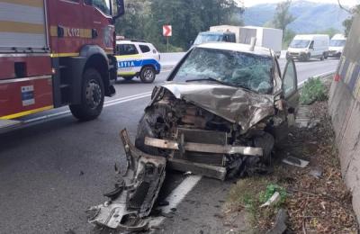 Accident rutier, astăzi, pe DN1 E60, în zona comunei Ciucea