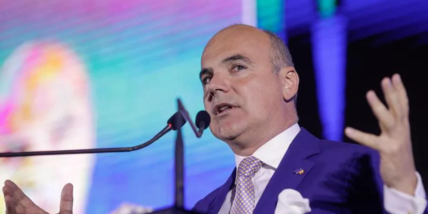 Rareș Bogdan, mesaj ferm pentru PSD: „Funcția de președinte nu este negociabilă. Ciolacu convinge ca premier”