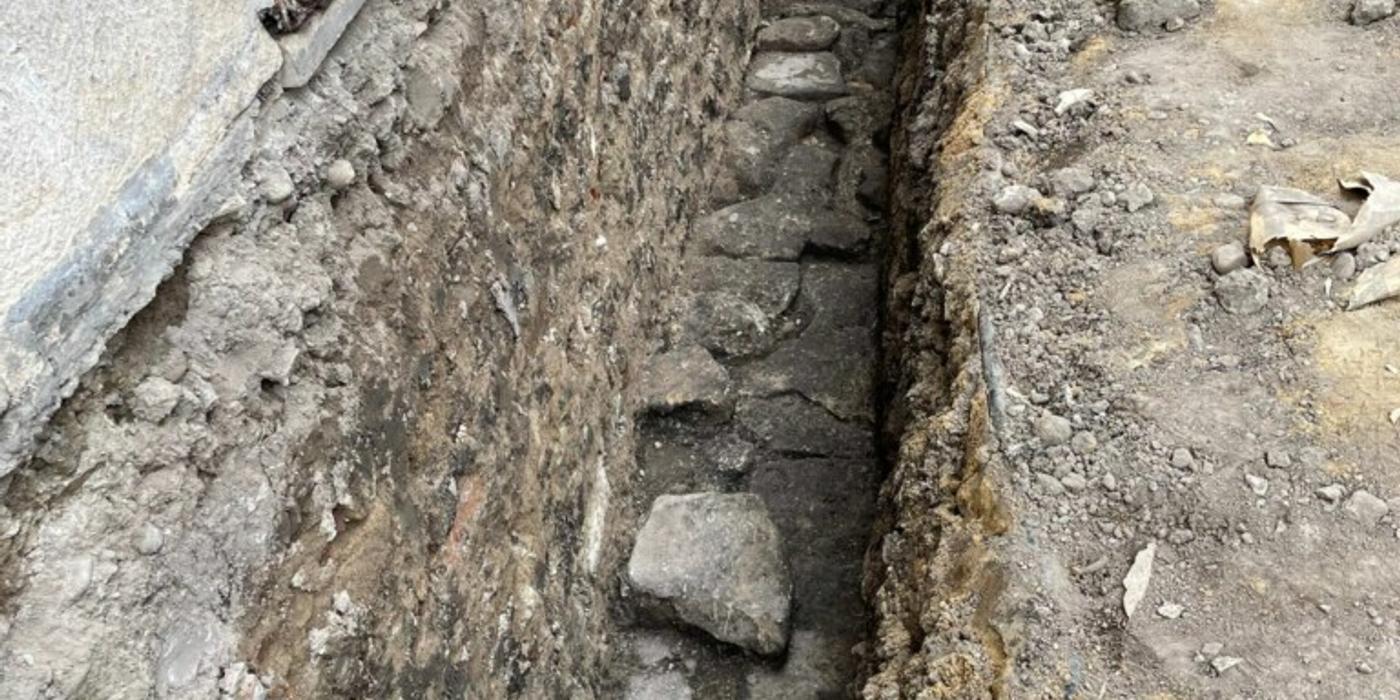 Arheologii au descoperit un drum roman în centrul Clujului