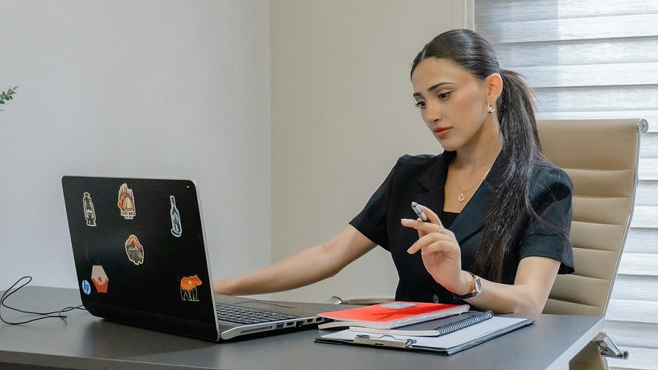 Rolul formării profesionale continue în competențe digitale pentru competitivitate și venituri