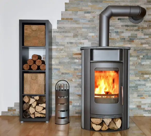 Wood-Burning Fireplaces: Efficient Heating and an Atmosphere of Stories and Relaxation