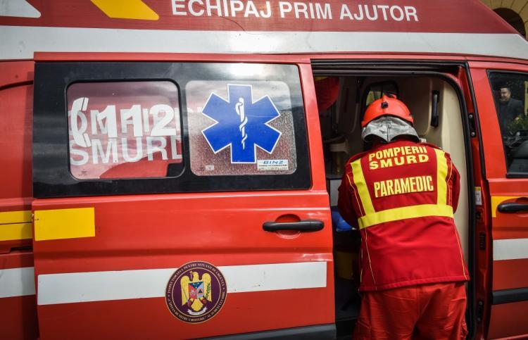 Un Bărbat a fost lovit aseară de un autoturism în stația de autobuz din Piața Mărăști