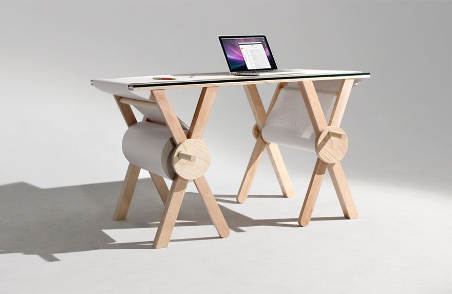 Biroul cu memorie, o piesa inteligenta de mobilier