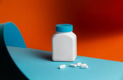 Ghidul esențial al suplimentelor alimentare: ce trebuie să știi pentru a le folosi în siguranță și eficient