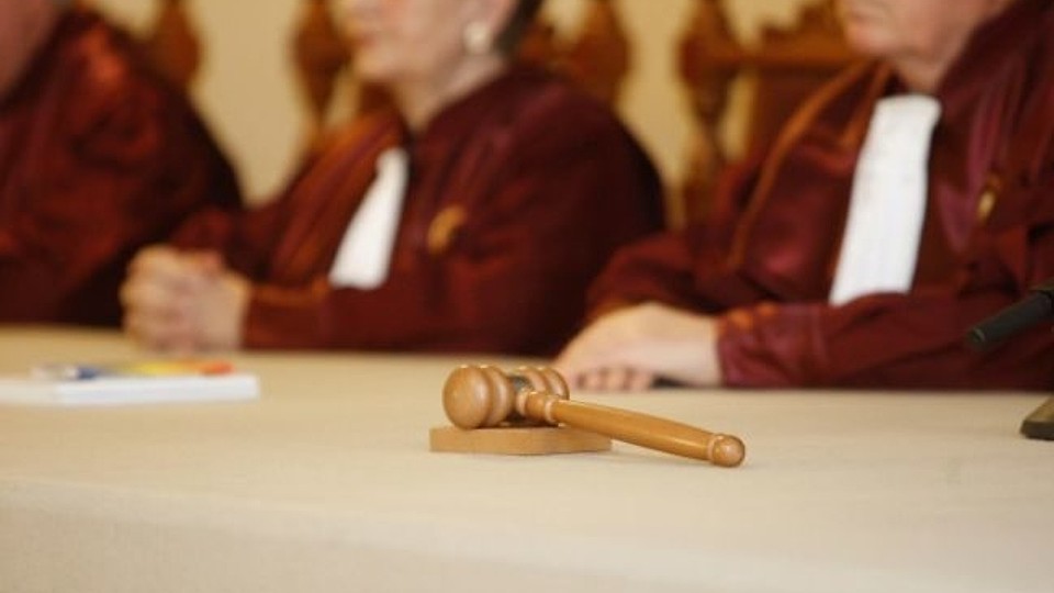 Un fost președinte al CCR critică decizia Curții de Apel Ploiești: Totul este aberant aici / Parchetul a anunțat că face recurs