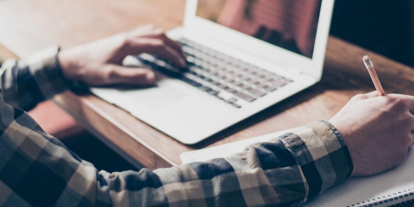 Cat este de greu pentru un adult să învețe o limba străină?