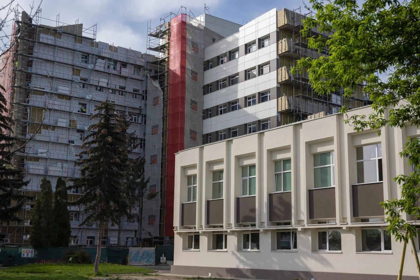 Mihai Chirica: Continuăm proiectul cu finanţare europeană de eficientizare energetică a Spitalului Clinic de Recuperare / Investiţie de peste 40 de milioane de lei