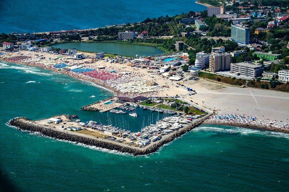 Cercetare Destinaţii Vizionare Aproape un sfert dintre respondenţi nu au fost în nicio vacanţă în ultimul an /În ţară, destinaţia preferată, muntele /În ceea ce priveşte marea, România e opţiunea a jumătate dintre subiecţi, urmată de Grecia şi Bulgaria