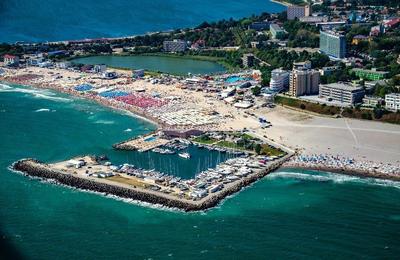 Cercetare Destinaţii Vizionare Aproape un sfert dintre respondenţi nu au fost în nicio vacanţă în ultimul an /În ţară, destinaţia preferată, muntele /În ceea ce priveşte marea, România e opţiunea a jumătate dintre subiecţi, urmată de Grecia şi Bulgaria