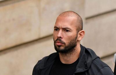 De ce îi admiră tinerii români pe frații Tate. „Au fost tatăl de care am avut nevoie”