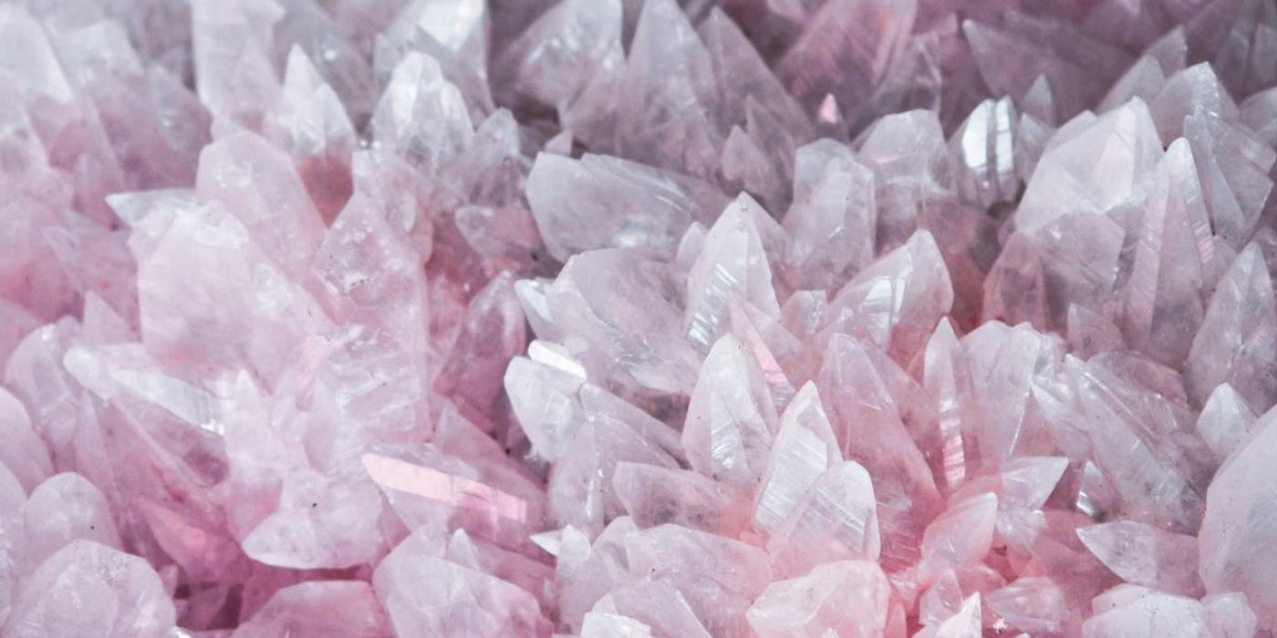 Pietre semipretioase si cristale: Magia naturii la indemana