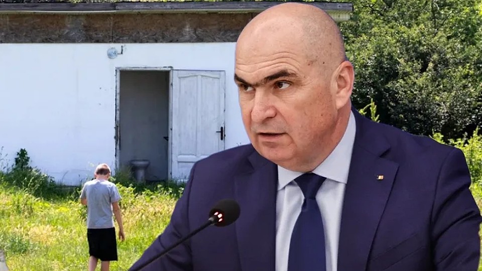 Școli cu WC în fundul curții în orașul care dă salarii de 10.000.000 lei. Primăria are 55 angajați