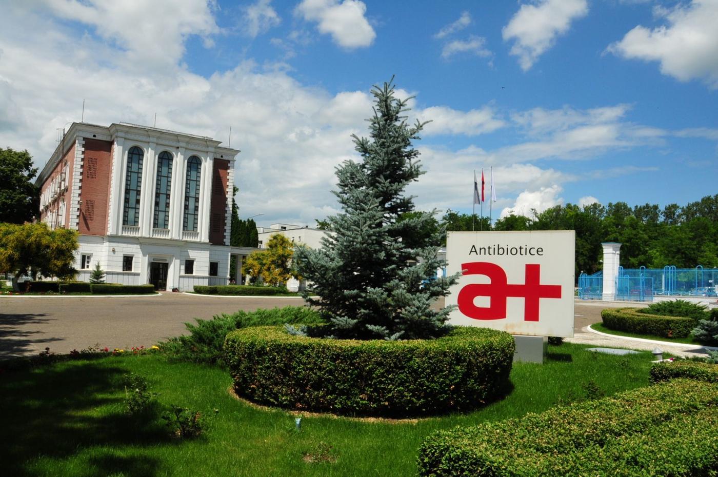 Adrian Câciu: A fost semnat un acord de finanţare cu Antibiotice Iaşi pentru o nouă capacitate de producţie şi logistică Ajutor de stat de 85 de milioane de lei