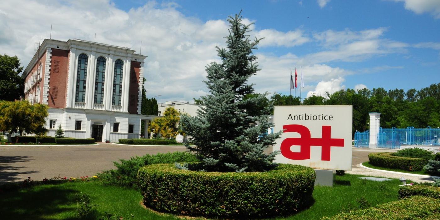 Adrian Câciu: A fost semnat un acord de finanţare cu Antibiotice Iaşi pentru o nouă capacitate de producţie şi logistică Ajutor de stat de 85 de milioane de lei