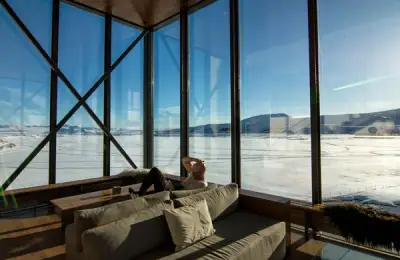 Ferestre termopan pentru clădiri verzi: Soluții sustenabile