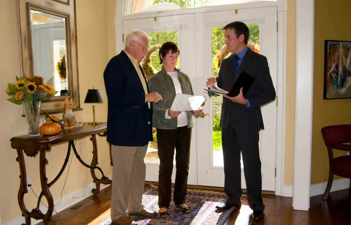 TOP 3 Agenti Imobiliari pe care nu vrei sa ii intalnesti! (VIDEO)