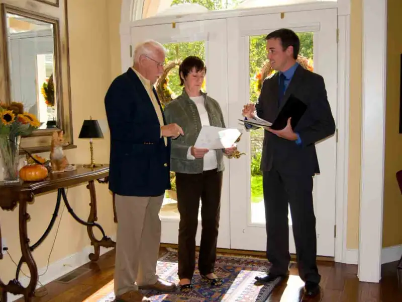 TOP 3 Agenti Imobiliari pe care nu vrei sa ii intalnesti! (VIDEO)