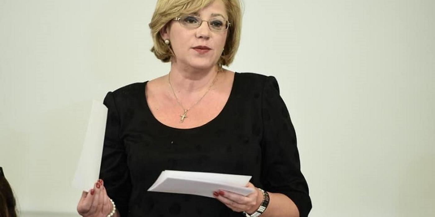 Corina Creţu: Acum opt ani, în calitate de comisar european pentru Politică Regională, am aprobat prima etapă a unui proiect major în valoare de aproximativ 52 de milioane de euro, pentru construirea şoselei de centură a municipiului Suceava