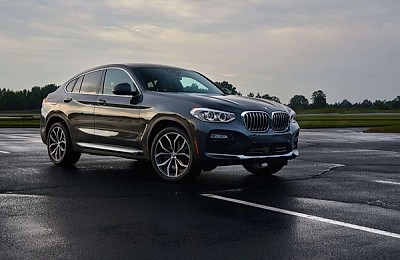 BMW recheamă peste 145.000 de vehicule