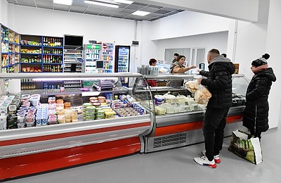 Zeci de spații comerciale din piețele Valea Ialomiței, Păcii, Crângași, Gorjului și Parcul Crângași urmează să fie licitate de PS6. Care este prețul de start?