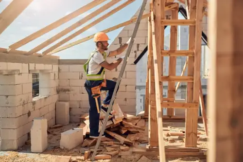 Cum să-ți planifici bugetul pentru construcția unei case fără surprize neplăcute