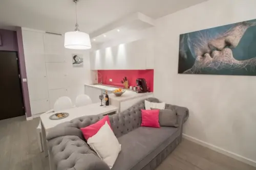 Accente feminine si rafinament intr-un apartament de 38 de metri patrati