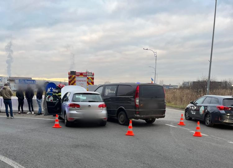 Accident de circulație, luni dimineața, la ieșire din Apahida, spre Cluj-Napoca