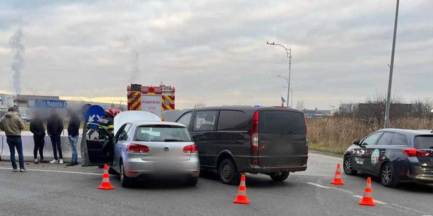 Accident de circulație, luni dimineața, la ieșire din Apahida, spre Cluj-Napoca
