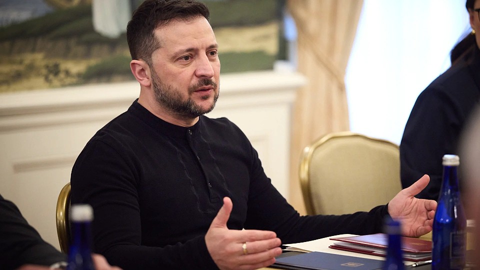 Zelenski jubilează după acordul semnat de Ucraina cu SUA