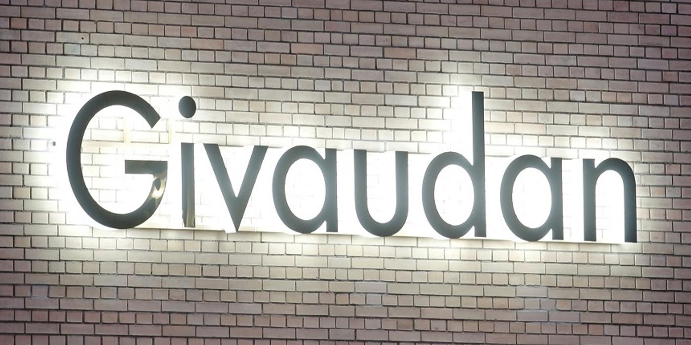 Val de procese antitrust în SUA împotriva a patru mari producători de arome şi parfumuri europeni şi americani, după investigaţii în Europa