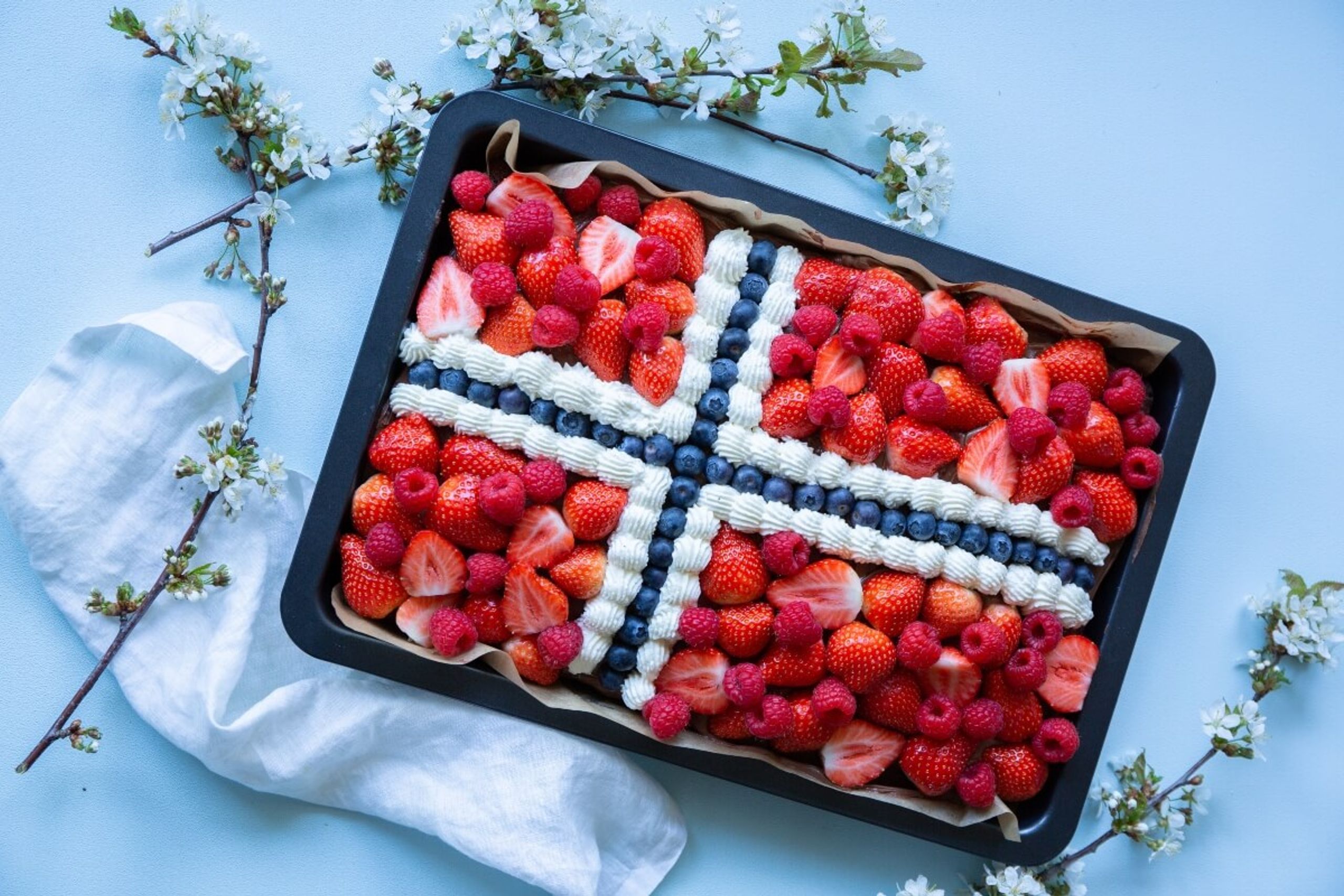 Så enkelt kan du pynte en Instagram-vennlig 17. mai kake