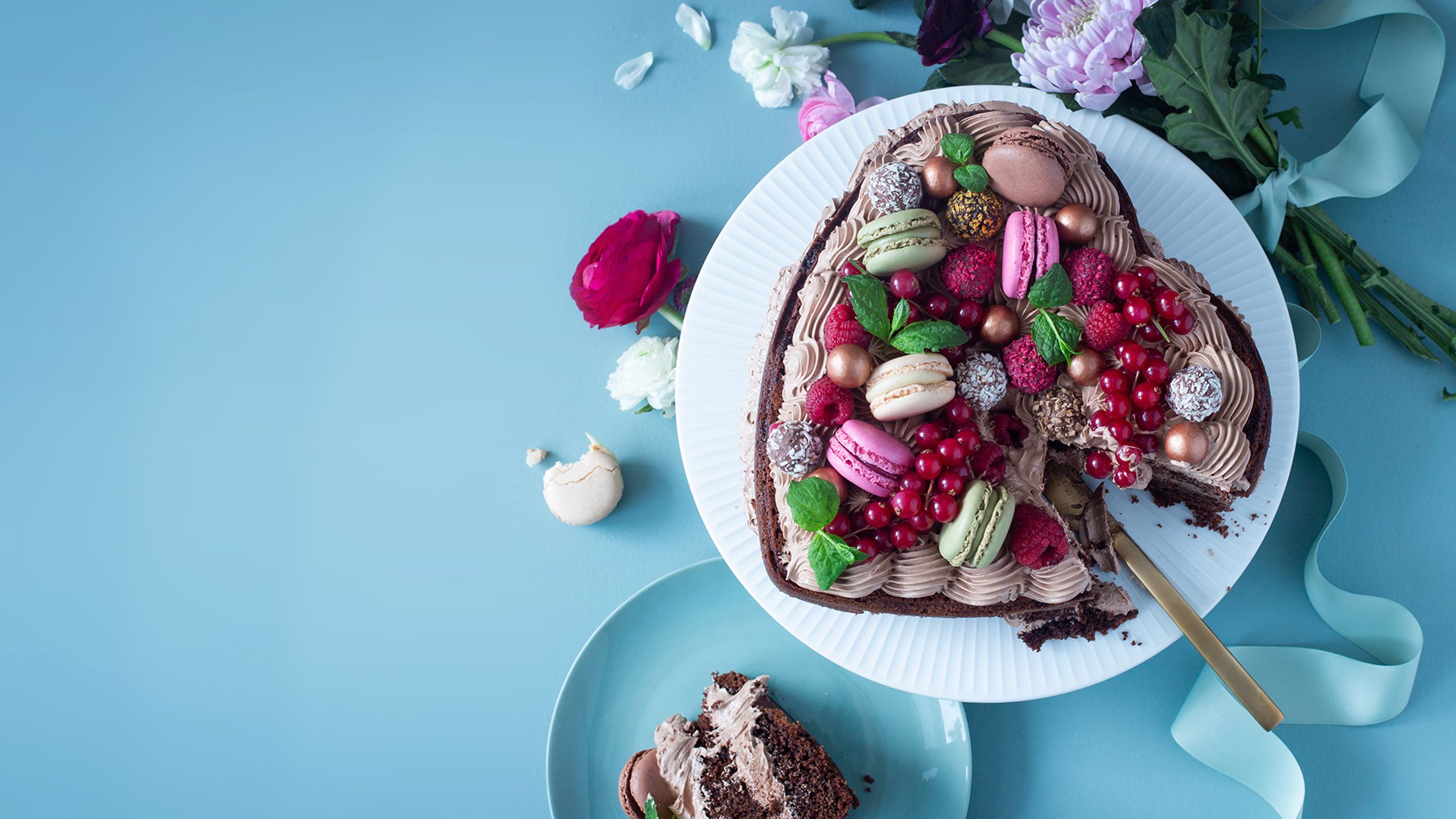 Hjertekake med sjokolade og silkemyk smørkrem