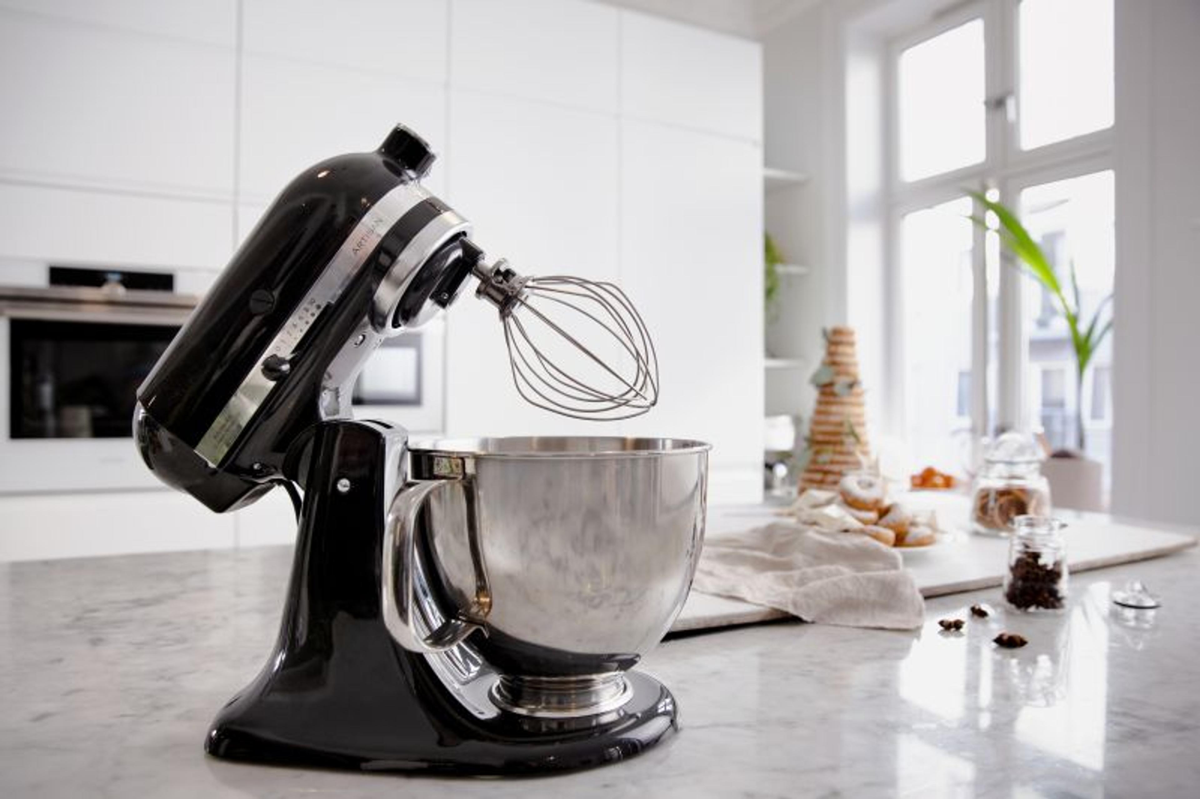 KitchenAid kjøkkenmaskin- multifunksjonell og dekorativ