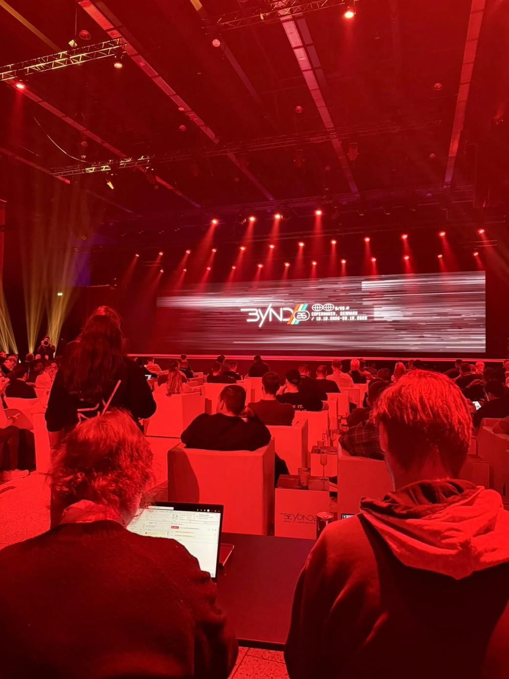 Eventvideo maken: waarom je aftermovie de echte waarde mist