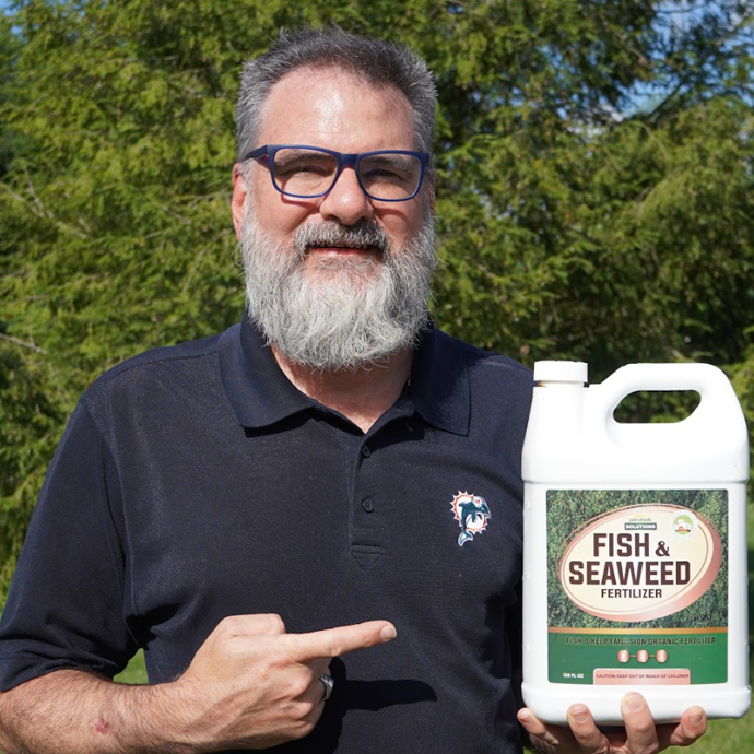 How does PetraMax Fish & Seaweed Fertilizer work?