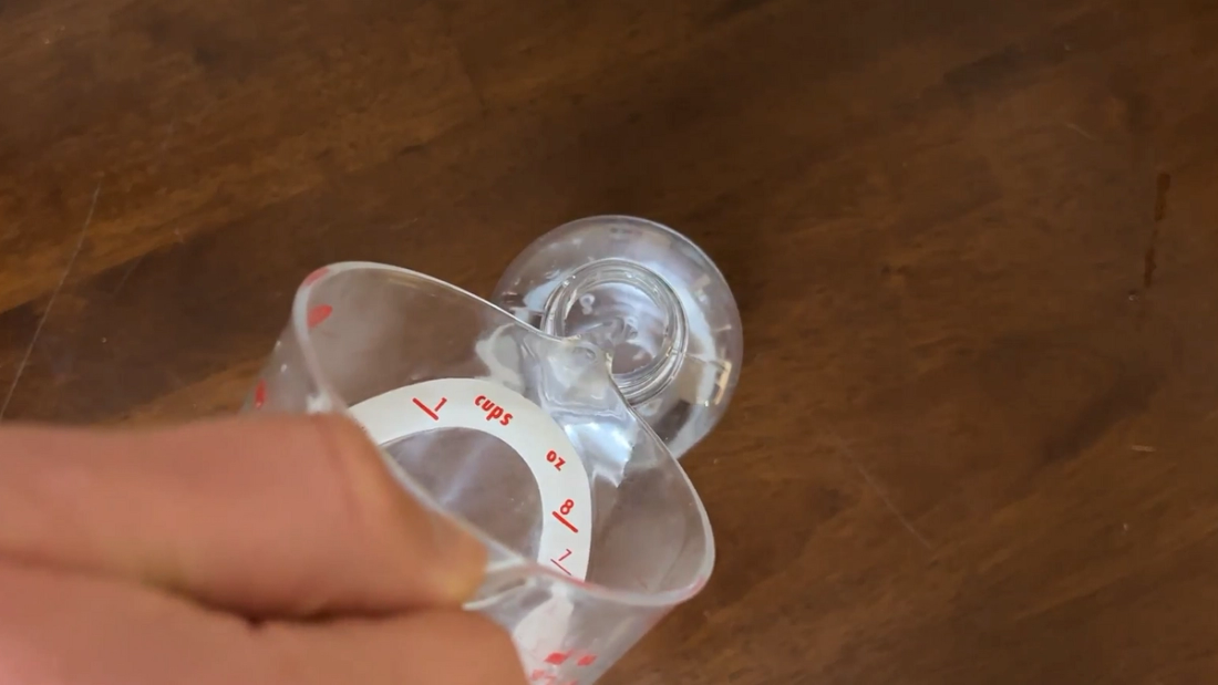 Step Fill the fluid tank