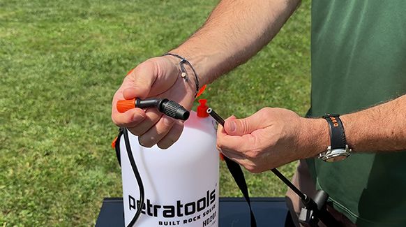 Step Inspect the nozzle.