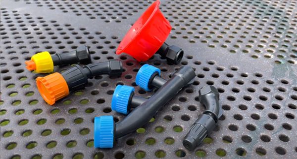 5 Different Nozzles (Multipurpose nozzles for every spraying situation) 