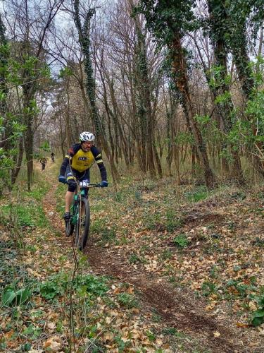 Mountainbike im Maiball