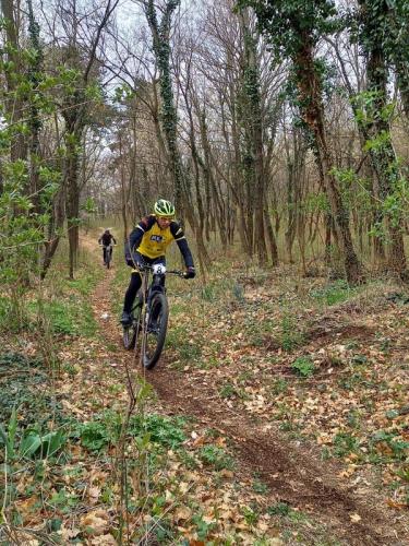 Mountainbike im Maiball