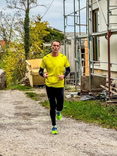 Spannende Entscheidung zur Klubmeisterschaft beim Crosslauf