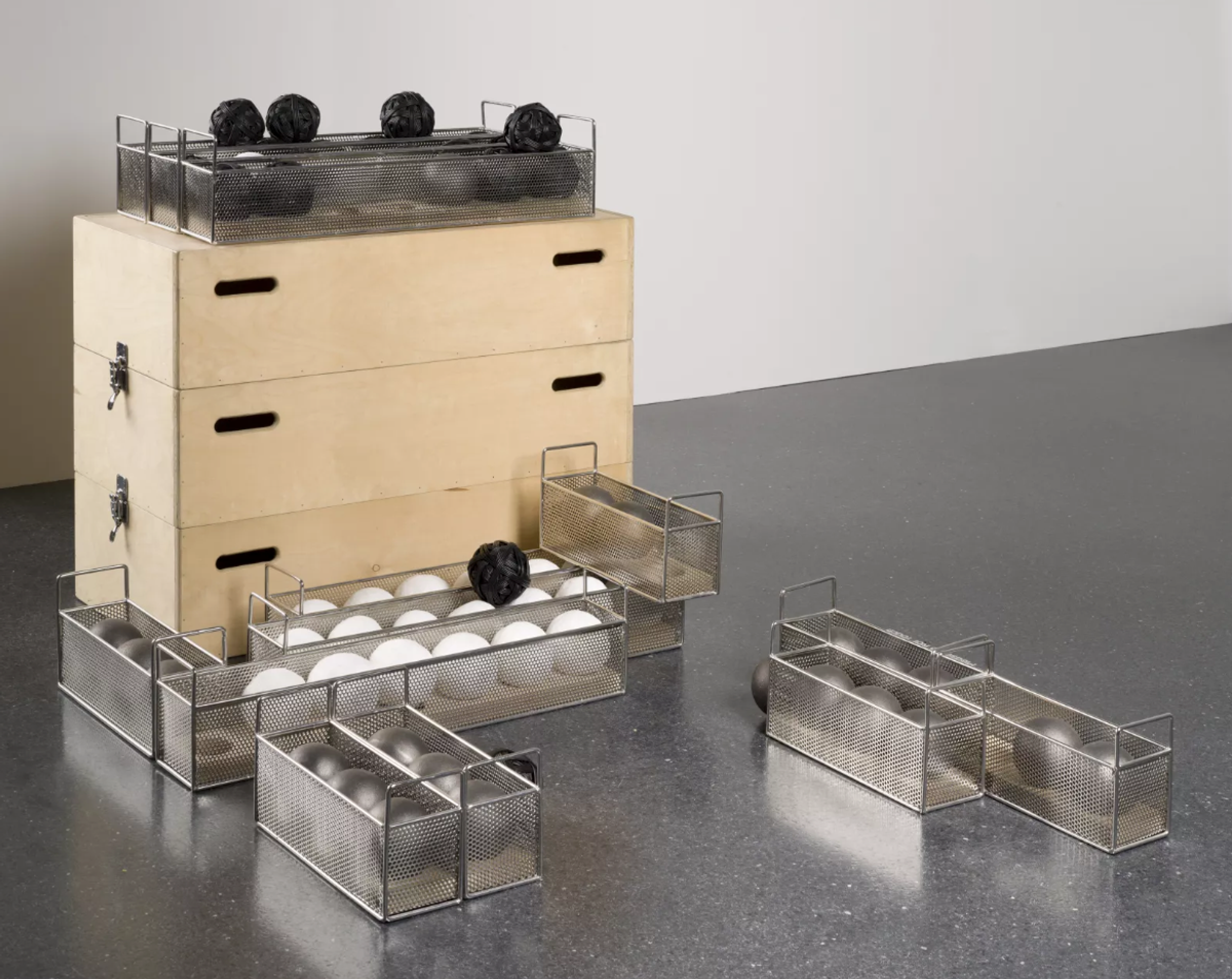 Liz Larner, Ball System