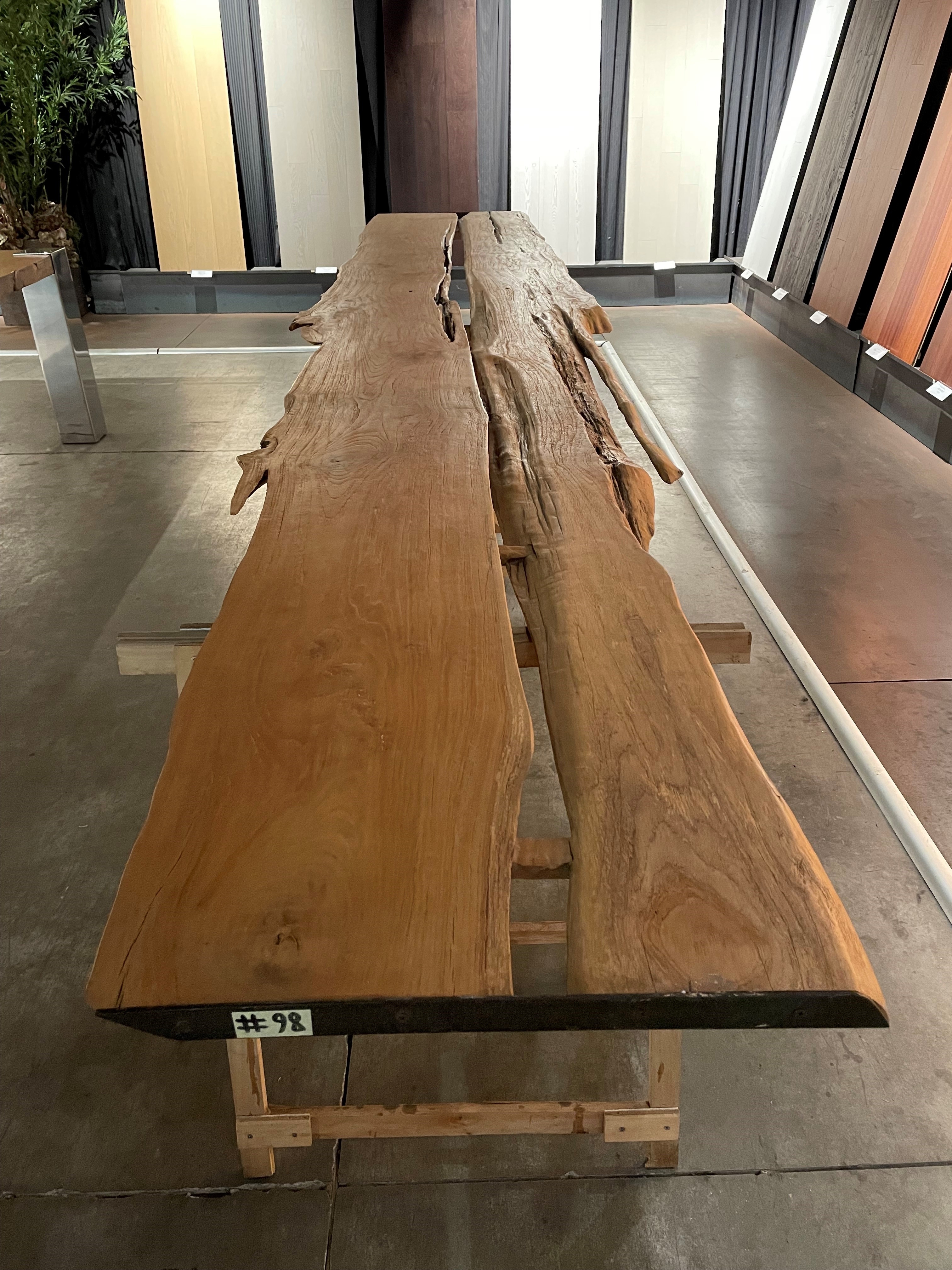 Tavolo Giant in Teak con gambe di ferro di Cabbia