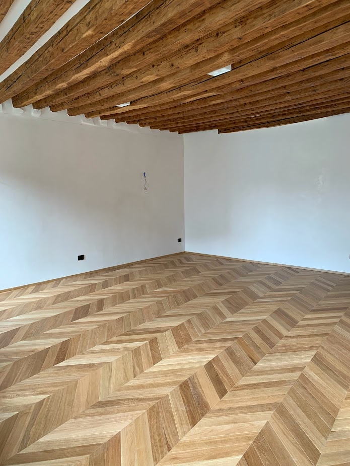 Parquet in Rovere a Spina Francese Naturale Classic