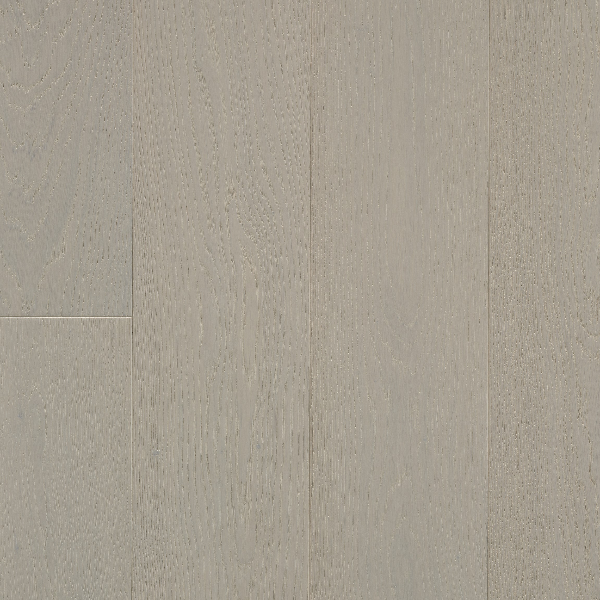 Particolare di un asse di parquet Vogue Siberia Silver Grey di Cabbia