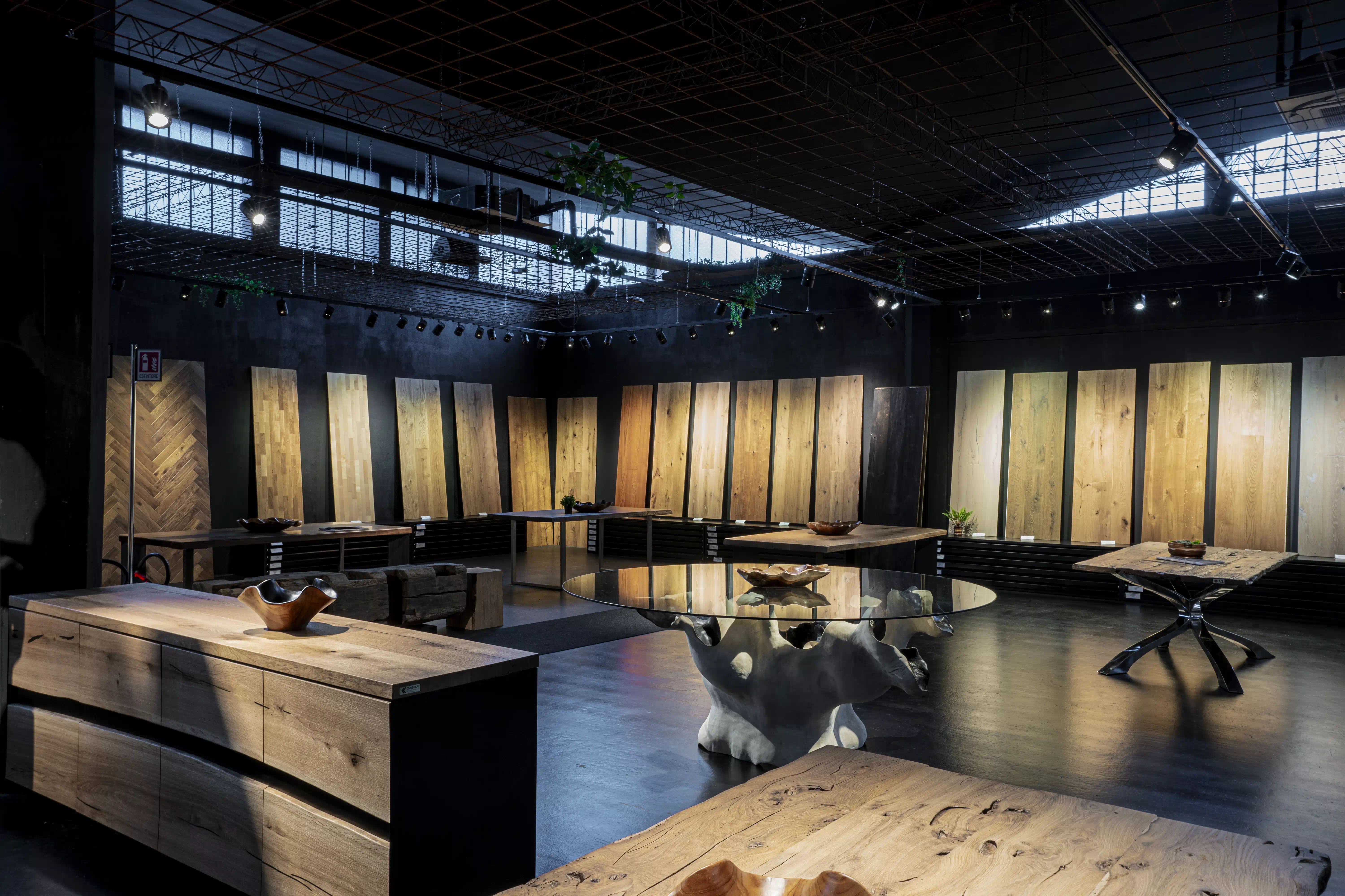 Interno dello showroom di Cabbia