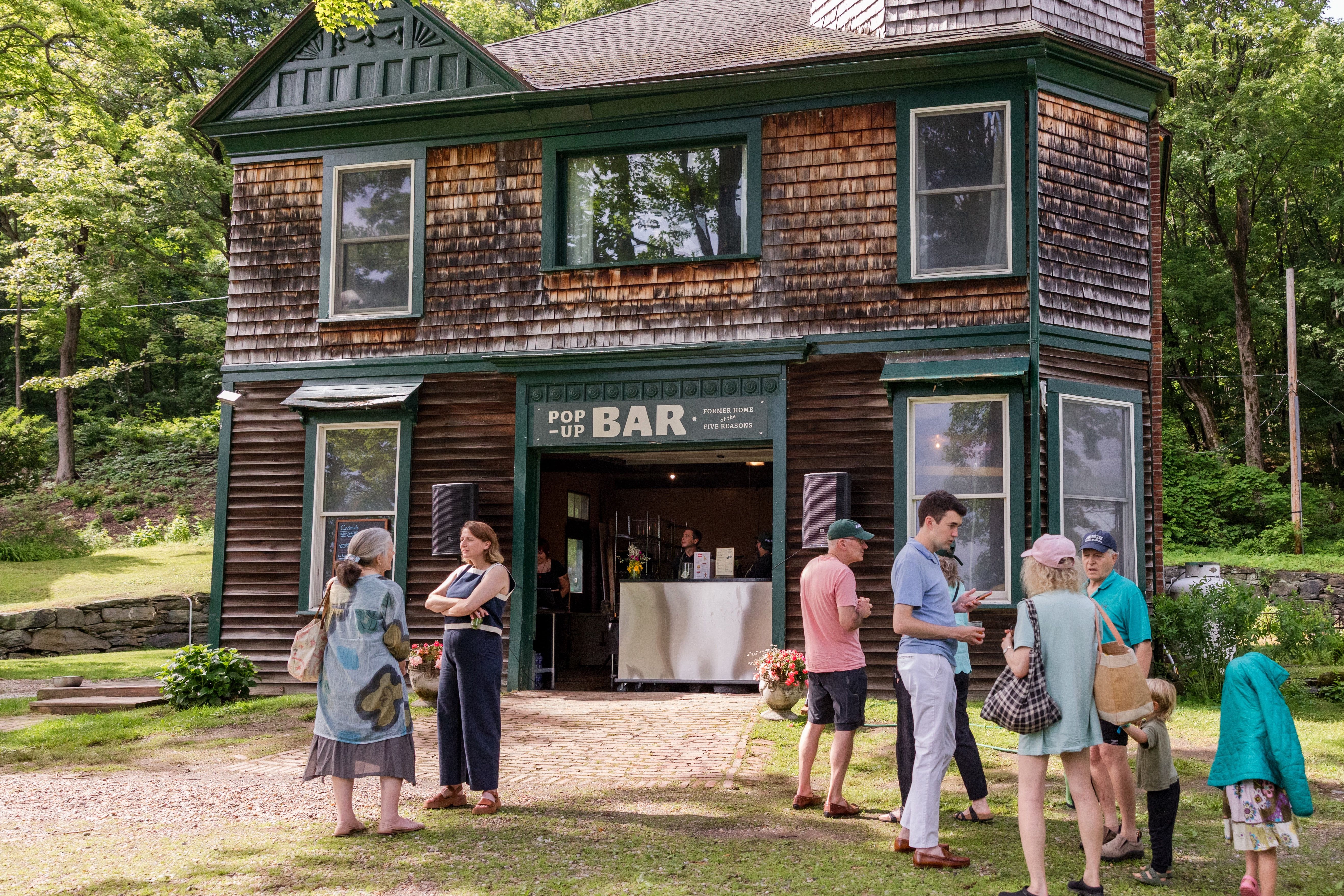The pop-up bar