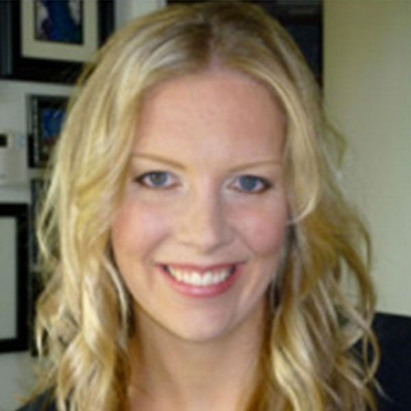 Maureen Trnka headshot photo